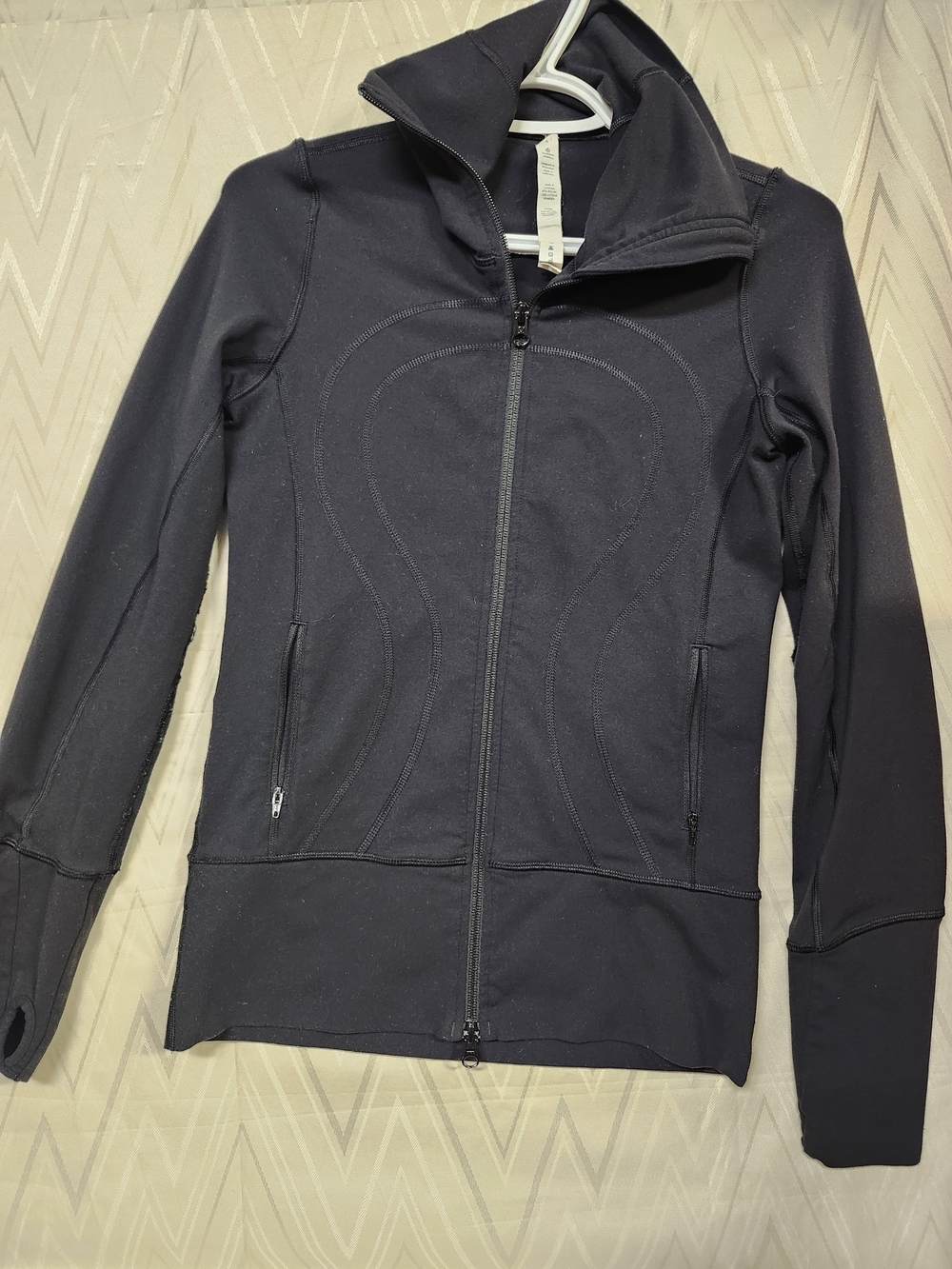 lululemon athletica Black Full-Zip Performance Jacket